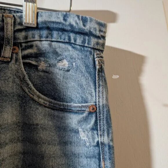 NEW AE | Stretch Curvy Super High-Waisted Baggy Straight Jean - Picture 10 of 12